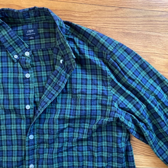 J Crew Men’s Plaid Button Down Shirt - Picture 4 of 8